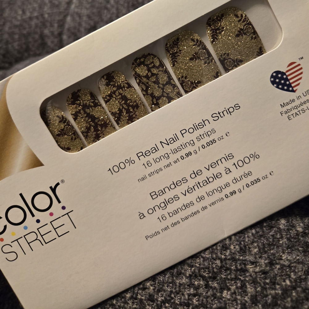 NWT Color Street "Rose Were The Days" Glitter Nail Strips